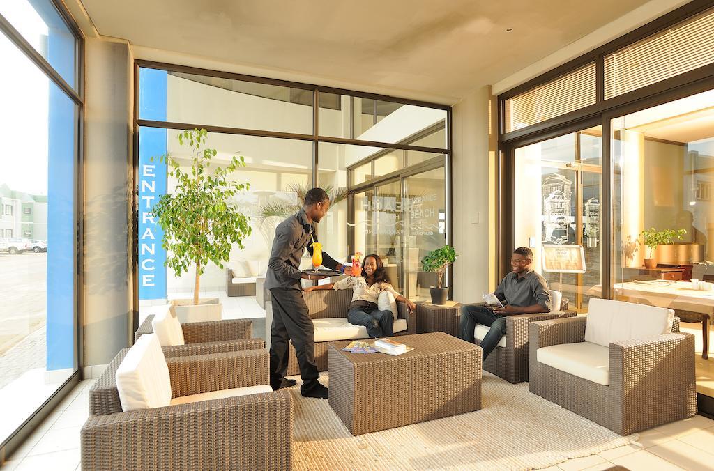 سواكوبموند فندق بيتش سواكومبوند المظهر الخارجي الصورة